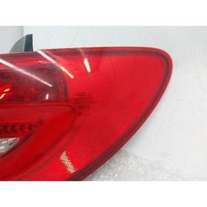 Luz Trasera Derecha Usada Clase B A2468200664 - Product Image 4