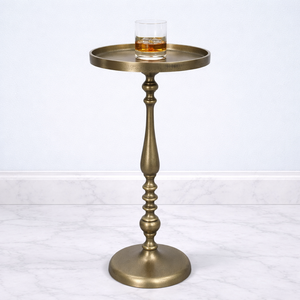 Table d'appoint martelée artisanale, avec piétement sculptural fin, plateau rond, base stable, gain de place, pièce d'exception pour intérieurs de luxe - Product Image 6