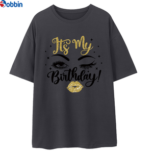 T-shirt décontracté sport pour femme, coupe ample, épaules tombantes, personnalisé, en polyester respirant et écologique, avec lettres dorées - Product Image 3