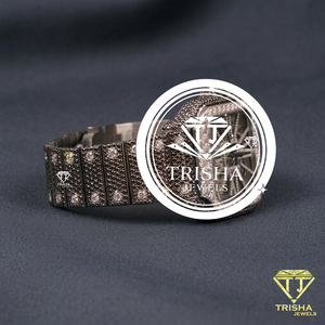 Reloj Mecánico de Lujo con Diamantes Moissanite, Detalles en Piedra Negra y Acabado en Oro Blanco Premium - Product Image 1