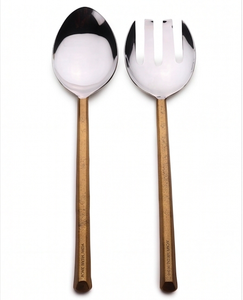 Juego de servidores de ensalada Horizon con mango dorado mate de diseño moderno, acero inoxidable plateado espejo, adecuado para eventos domésticos y catering. - Product Image 1