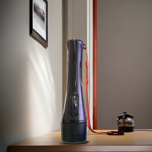 Lampe de poche d'urgence ENWALK TULIA LED Classic Thor rechargeable à haute intensité avec batterie longue durée - Product Image 2