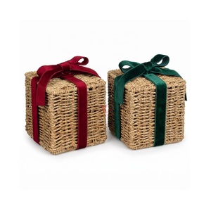 Christmas Square Seagrass Gift Basket <b>with</b> <b>Lid</b> Velvet Ribbon Woven Storage <b>Box</b> High Quality Home Decoration - Product Image 1