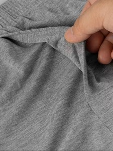 Boxers pour hommes - Tissu modal doux, haute élasticité et coupe ample, sous-vêtements gris clair uni pour un usage quotidien décontracté - Product Image 4