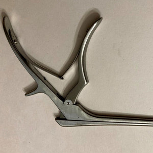 Ensemble d'instruments Kerrison Rongeurs en acier inoxydable japonais de qualité supérieure pour laminectomie et neurochirurgie, personnalisable - Product Image 3