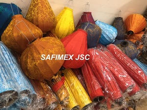 Linterna de Bambú Hecha a Mano en Vietnam, Decoración Colgante para Restaurantes, Fiestas y Bodas, Cubierta de Tela de Seda, Colorida, Venta al Por Mayor para Exportación - Product Image 6