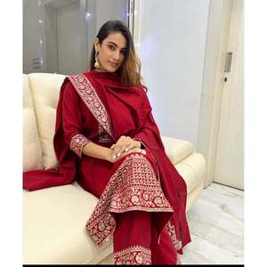 ชุดเสื้อและชุด Dupatta สำหรับงานปาร์ตี้ดีไซเนอร์พร้อมลูกไม้ไซส์ XL - Product Image 1