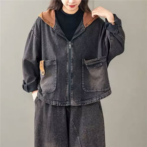 Chaquetas de Algodón Personalizadas para Mujer con Cuello Camisero, Chaqueta Vaquera Corta Personalizada para Mujer, Chaqueta Vaquera de Alta Calidad con MOQ Bajo - Product Image 3