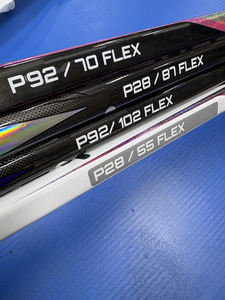 2025年最新モデル アイスホッケースティック カーボンファイバー ティーン・シニア向け 58-67インチ 在庫あり 即日発送 P28/P92 - Product Image 6