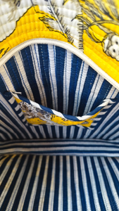 Bolso tote acolchado de algodón con estampado a mano, bolso de hombro bohemio con estampado floral para la playa, bolso tote estampado para viajes y compras - Product Image 2