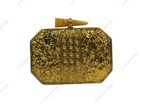 Pochette indienne artisanale en nacre avec cadre en laiton, sac de soirée de luxe pour mariages et occasions nuptiales - Product Image 4