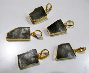 Pendentif en quartz rutilé noir naturel, forme libre, breloque - Product Image 2