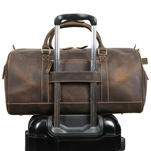 Sac de voyage week-end de luxe en cuir véritable personnalisé, durable, grande capacité, portable, résistant à l'eau, en polyester - Product Image 4
