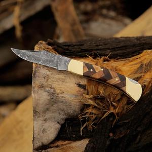 Couteau pliant en acier Damas de qualité industrielle Nordic Forge, manche en bois d'olivier, embout en laiton, étui, couteau de chasse EDC de poche - Product Image 4