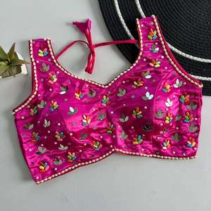 Blusa de seda de diseñador, hermosa, con espejo real y trabajo de Moti, lista para usar, completamente cosida. - Product Image 1