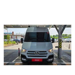 Para Hyundai Solati Campervan, octubre de 2017, 35.657 km, norma de emisiones Euro V, volante a la izquierda, caja de cambios automática, combustible diésel, trasero - Product Image 3