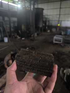 La solution organique au biochar améliore la santé du sol, augmente la rétention des nutriments, stimule les micro-organismes et favorise une meilleure croissance des plantes. - Product Image 6