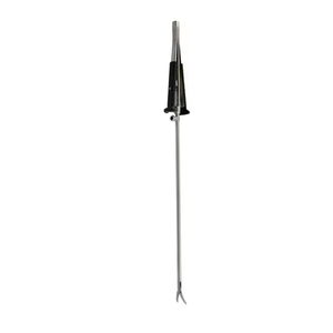 El portaagujas mínimamente invasivo es un instrumento quirúrgico especializado diseñado para suturas de precisión en procedimientos mínimamente invasivos. - Product Image 1