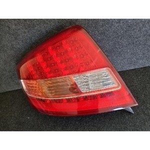 Ensemble de feux arrière Opirus RIGHT - Feu combiné arrière droit, d'occasion, OEM 924023F500 - Product Image 6
