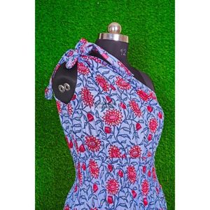 Robe longue maxi en coton pour femme, élégante et moderne, style décontracté, hip-hop, mignonne, naturelle, douce, asymétrique à une épaule, longueur ras du sol, idéale pour l'été et les soirées. - Product Image 3