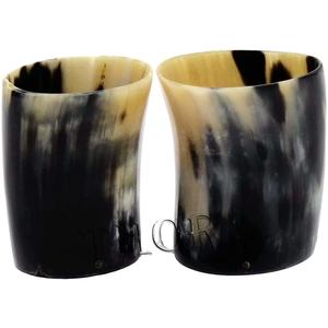 Mug en corne de buffle poli 100% haute qualité, style viking européen, sculpté, étanche, pour vin et café, en promotion - Product Image 1