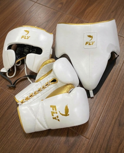 Fly Superlace MMA Boxing Gloves Set Custom Real Leather Non-Slip Breathable Full Finger Head Guard Groin Guard Cup Protector - Product Image 6