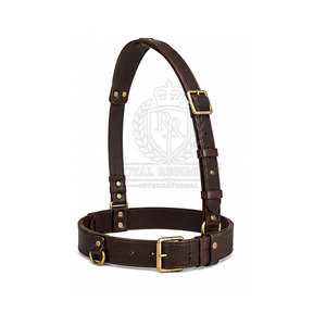Ceinture Sam Browne classique en cuir avec options personnalisées, sangle réglable et finition simple pour les événements formels - Product Image 2