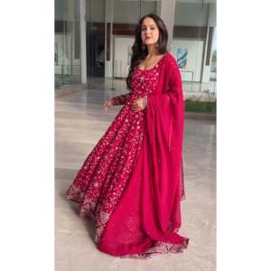 Ensembles pour femmes PINAKI Nouveau costume Anarkali avec 147 caractéristiques Taille Xs-34 - Product Image 4