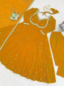 ชุดสูทนุ่มสง่างามทุกวันชุด anarkali สไตล์ปาร์ตี้สไตล์ anarkali อินเทรนด์ชุดสูทผ้าจอร์เจียแบบพรีเมียม - Product Image 1