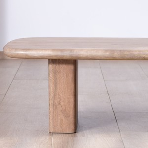 Mesa de centro rectangular Vandana Golden Volume en madera de mango con un diseño limpio y minimalista Orobie - Product Image 5