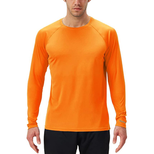 เสื้อแรชการ์ดแขนยาวสีส้มสำหรับผู้ชาย ป้องกันแสงแดด UPF 50+ แห้งเร็ว กระชับกล้ามเนื้อ เหมาะสำหรับว่ายน้ำ - Product Image 1