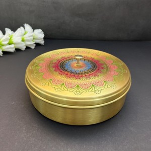 Boîte à épices indienne en laiton en gros, Masala Dabba traditionnel avec conteneurs amovibles et cuillère, organisateur de cuisine, qualité export, en vrac - Product Image 4