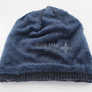 Gorros de Jacquard de Última Moda Hechos en Pakistán, Gorros de Color Liso con Logotipo Personalizado para Adultos - Product Image 4