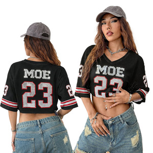 Maillot de football américain personnalisé pour femme, en maille scintillante, avec numéro en strass, style streetwear, col en V, coupe oversize, vente en gros - Product Image 1