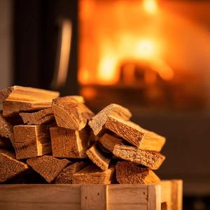 Leños duraderos para encender fuego, adecuados para chimeneas, estufas y fogatas al aire libre. - Product Image 2
