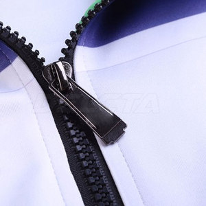 En stock, ensemble d'entraînement pour adultes à marque privée, design unique, vente chaude, ensemble d'entraînement écologique - Product Image 2