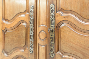 Armario Plegable de Madera de Nogal Marrón Clásico Estilo Provincial Francés, Armario de 2 Puertas Estilo Antiguo para Dormitorio, Muebles para el Hogar - Product Image 5