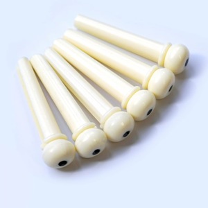 Púas de Guitarra Hechas a Mano de Hueso Natural de Búfalo 100% Ecológicas, Modernas y Rústicas de ILAHI, Modelo de Alta Calidad - Product Image 1