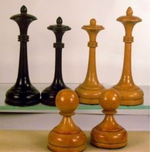 Ensemble de pièces d'échecs en résine de cristal de luxe en gros |   Pièces de rechange pondérées pour jeux de société professionnels |   Pions d'échecs personnalisés en résine ambre transparente - Product Image 3