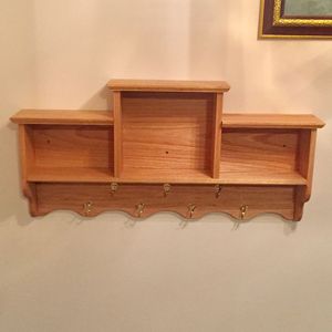 Porte-clés en bois écologique, durable, artisanal, organisateur mural pour courrier et clés, article cadeau - Product Image 2