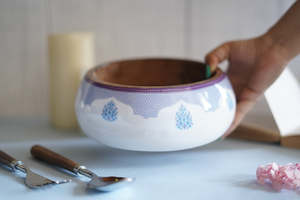 Bol de service en émail et bois de style patrimoniaux, élégant, artisanal, imprimé, vaisselle décorative pour cuisine, salle à manger, fruits - Product Image 3