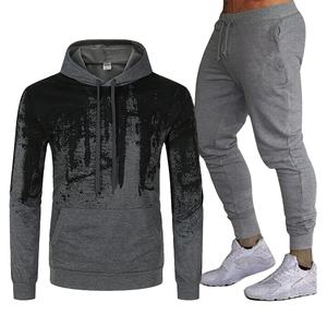 Chándal con capucha para hombre, conjunto de pantalones de jogging, traje de sudor, ropa de invierno de forro polar de poliéster, estampado personalizado, último diseño OEM - Product Image 1