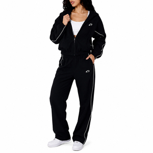 Conjunto Deportivo de 2 Piezas para Mujer, Chaqueta Cortavientos Negra Holgada y Transpirable para Otoño, Ligera, Oversize, Lisa, 100% Nailon, con Capucha, Estilo Americano - Product Image 3