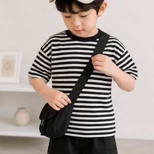 เสื้อยืดแฟชั่นสไตล์เกาหลีสำหรับเด็กผู้ชาย ผ้าฝ้าย 95% ผสมสแปนเด็กซ์ 5% เนื้อผ้าถัก น้ำหนักเบา ระบายอากาศได้ดี สวมใส่สบาย - Product Image 3