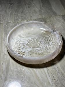 Tazón de Servir Redondo de Resina de Piedra Blanca Pulida, Hecho a Mano, Clásico, Decorativo, para Frutas, Apto para Lavavajillas, Apilable - Product Image 2