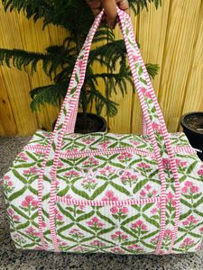 Grand sac de voyage matelassé en coton, durable, léger et écologique, avec doublure en polyester, fermeture éclair, personnalisable, pour la nuit - Product Image 4