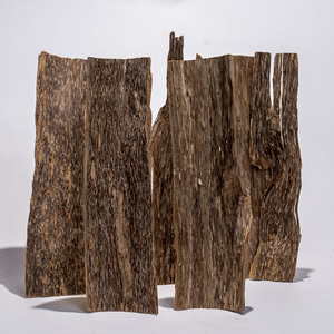 Copeaux d'agarwood non mélangés – Approvisionnement stable par lots - Product Image 5