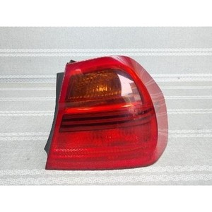 Luz Trasera Derecha Usada OEM 6937458 para BMW Serie 3 2001-2008 - Product Image 1