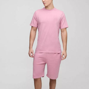 Ensemble de t-shirt et short de luxe pour homme, de qualité supérieure, avec logo personnalisé, design de créateur, ensemble de deux pièces pour l'été, t-shirt pour homme - Product Image 4