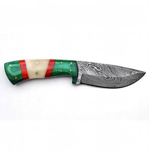 Cuchillo de acampada de primera calidad con hoja de damasco de punta caída, herramienta multiusos de alta resistencia, mango de madera y hueso verde de espiga completa. - Product Image 2